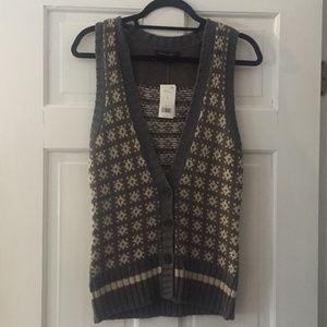 Banana Repblic Patterned Sweater Vest